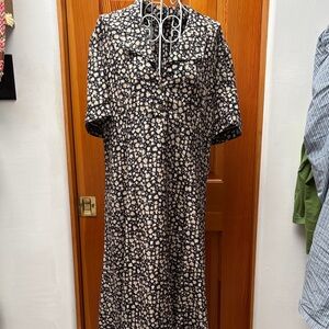 Vintage Leslie Fay Black and Cream Floral Midi Dress